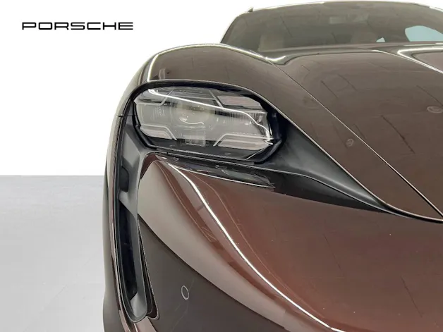 Porsche Taycan Turbo Sport Turismo