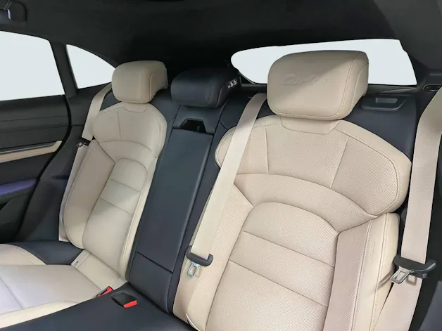 Porsche Taycan Turbo Sport Turismo