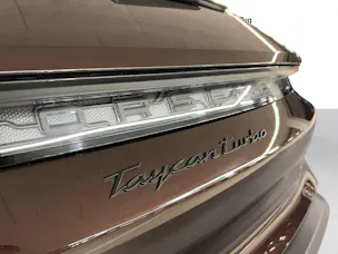 Porsche Taycan Turbo Sport Turismo