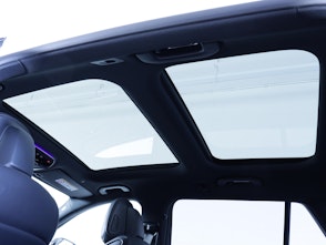 Vehicle image MERCEDES-BENZ C 220 d Swiss Star AMG Line 4matic Kombi