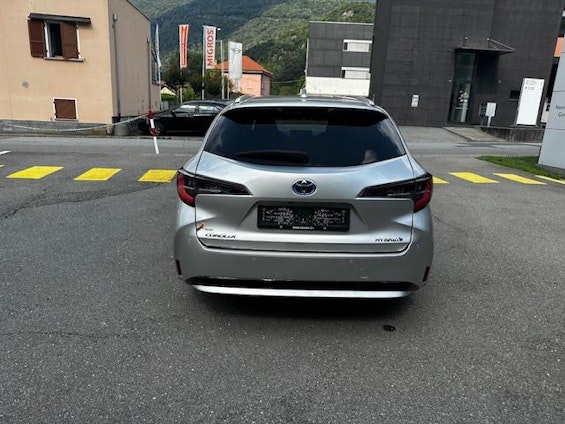 Vehicle image 5 Vehicle image 5