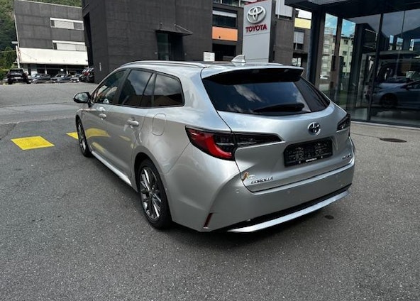 Vehicle image 6 Vehicle image 6