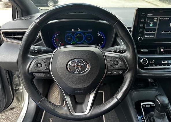 Vehicle image 9 Vehicle image 9