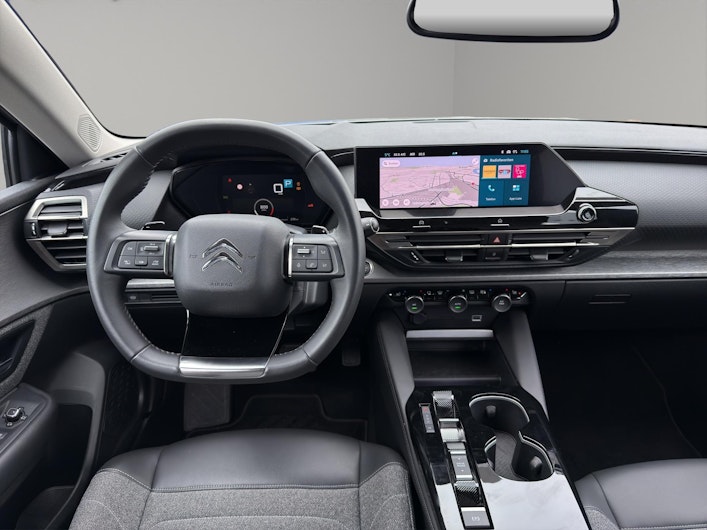 Vehicle image CITROEN C5 X