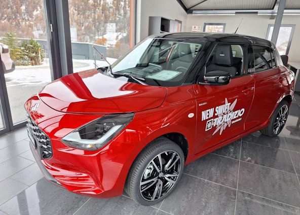 First vehicle image First vehicle image