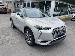 DS Automobiles 3 Crossback E-Tense So Chic