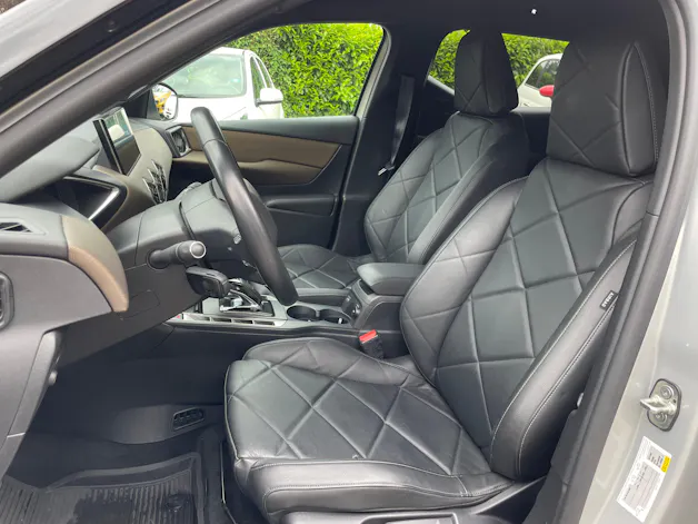 DS Automobiles 3 Crossback E-Tense So Chic