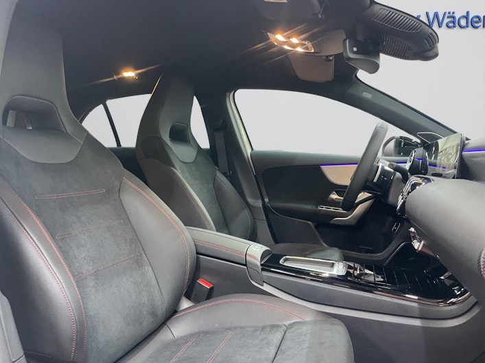 Vehicle image MERCEDES-BENZ A 250