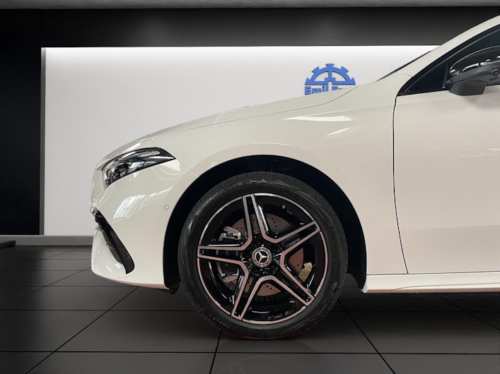 Vehicle image MERCEDES-BENZ A 250