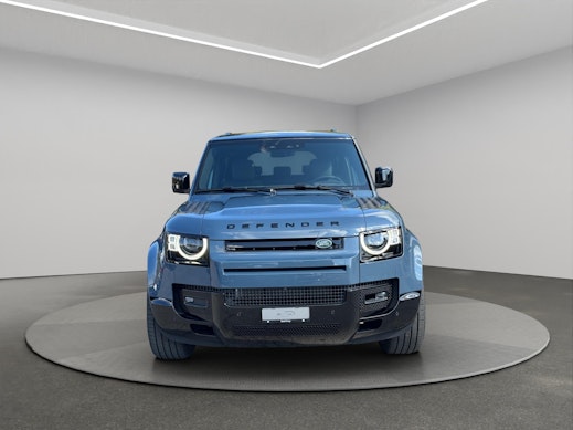LAND ROVER Defender 90 3.0 D I6 300 X-Dynamic HSE 3