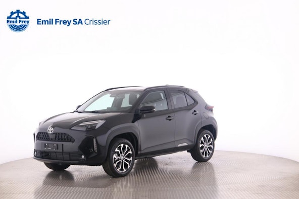 First vehicle image