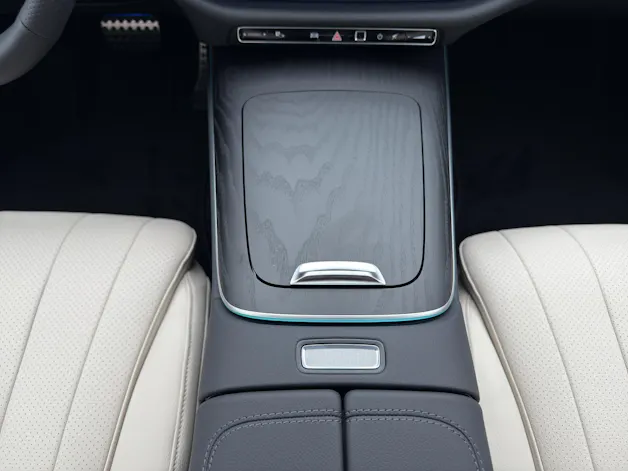 Mercedes-Benz E 220 d AMG Line 4matic Kombi