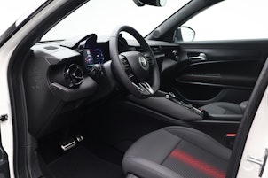 Vehicle image ALFA ROMEO Junior Elettrica Veloce