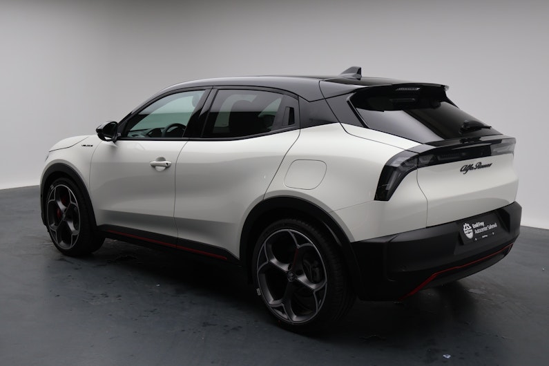 Vehicle image ALFA ROMEO JUNIOR