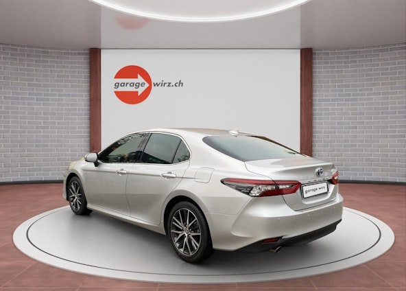 Vehicle image 2 Vehicle image 2