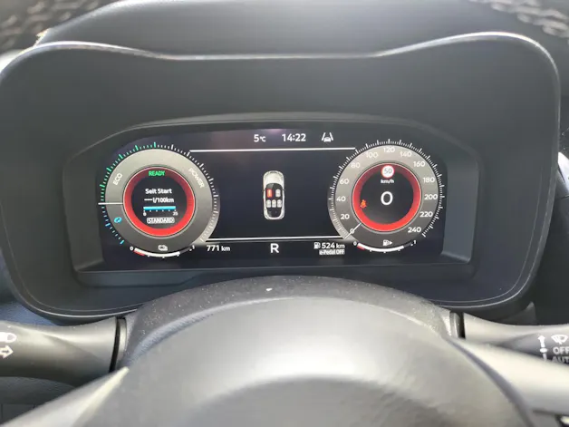 Nissan Juke 1.6 Hybrid Tekna