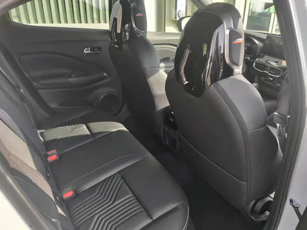 Nissan Juke 1.6 Hybrid Tekna