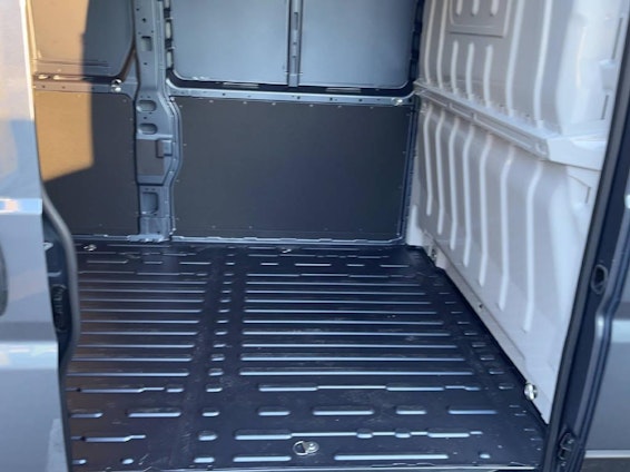 Vehicle image 7 Vehicle image 7