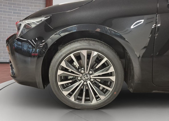 Vehicle image 9 Vehicle image 9