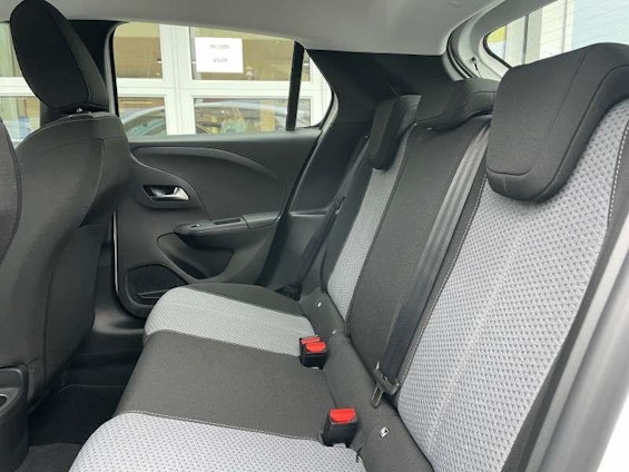 Vehicle image 11 Vehicle image 11