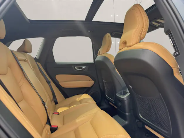 Volvo XC60 2.0 T6 TE Plus Dark eAWD