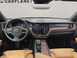 Volvo XC60 2.0 T6 TE Plus Dark eAWD