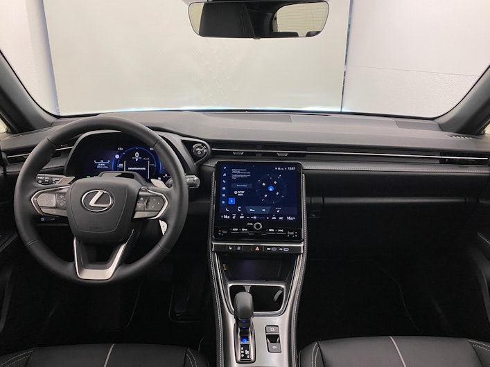 Vehicle image LEXUS LBX