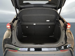 Vehicle image TOYOTA C-HR 2.0 HEV Style Premiere 4x4