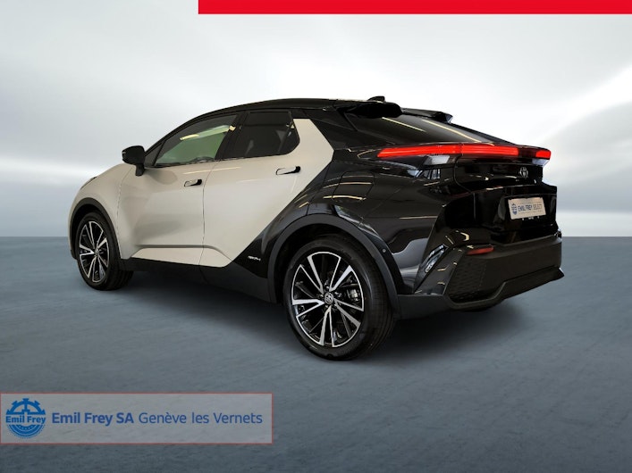 Vehicle image TOYOTA C-HR