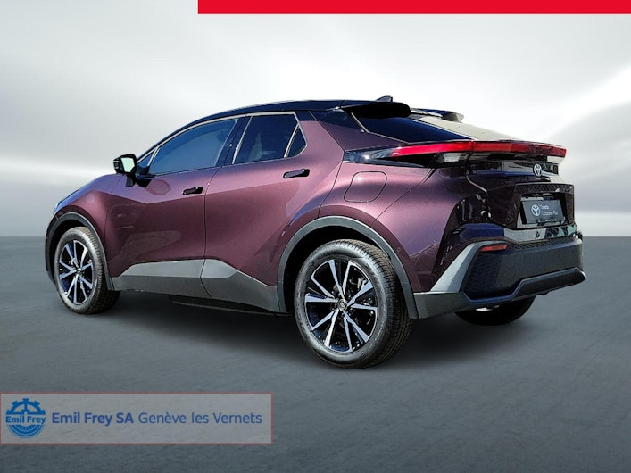 Vehicle image TOYOTA C-HR