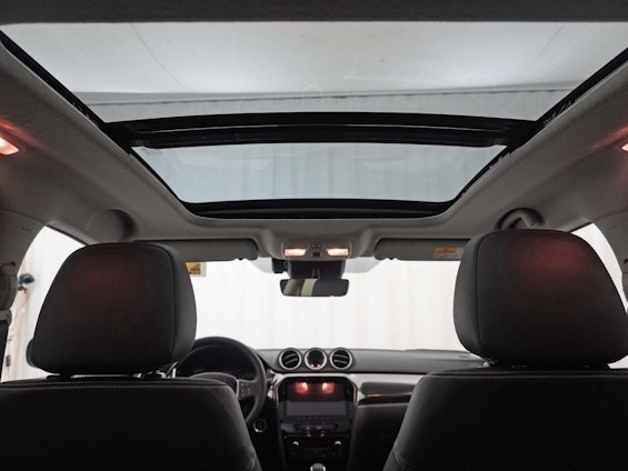 Vehicle image 15 Vehicle image 15