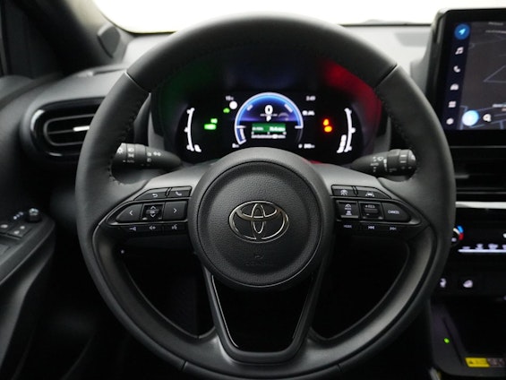 Vehicle image 10 Vehicle image 10