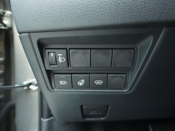 Vehicle image 19 Vehicle image 19