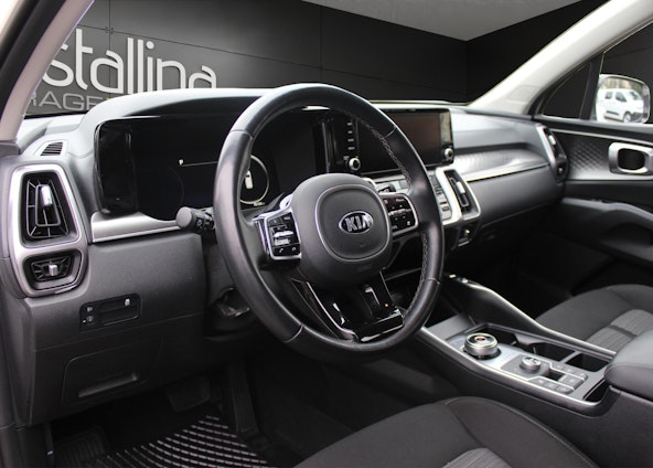 Vehicle image 7 Vehicle image 7