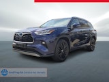 First vehicle image