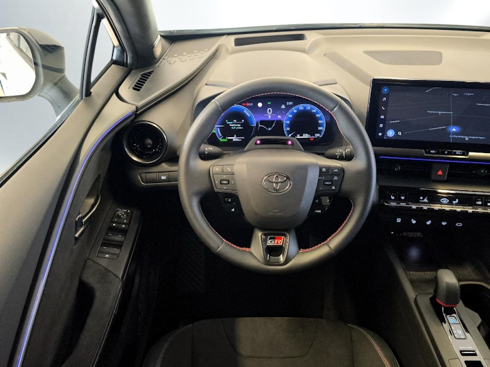 Vehicle image TOYOTA C-HR