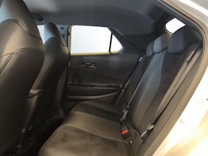 Vehicle image TOYOTA C-HR 2.0 HEV GR Sport Premiere 4x4