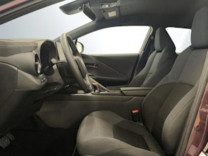 Vehicle image TOYOTA C-HR 2.0 HEV Trend 4x4