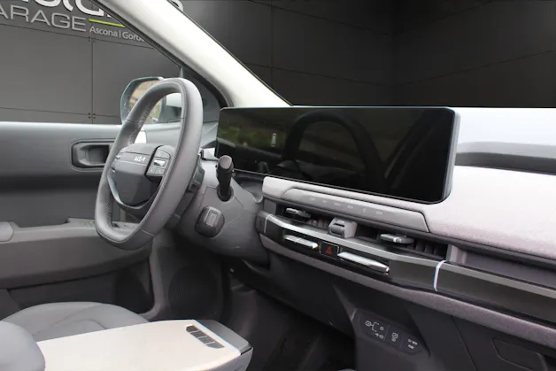 Kia EV3 81 kWh Earth+