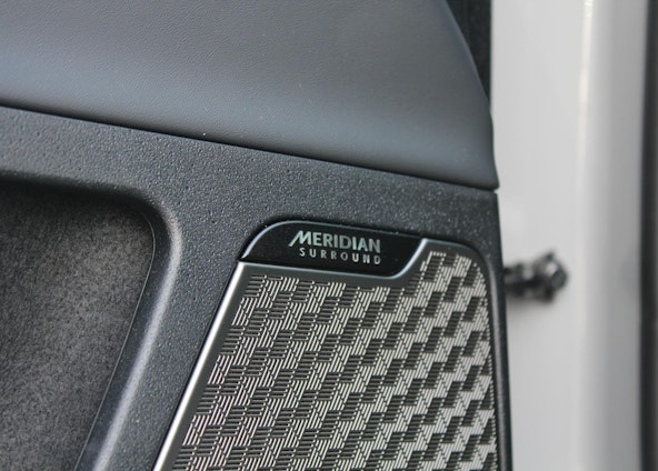 Vehicle image 9 Vehicle image 9