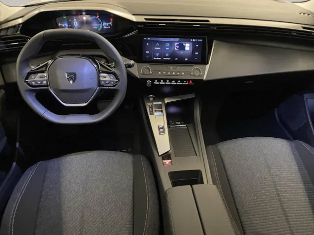 Peugeot 308 SW 1.2 Hybrid 136 Style