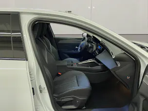 Peugeot 308 1.2 Hybrid 136 Allure