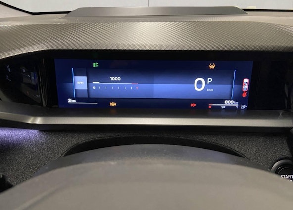 Vehicle image 9 Vehicle image 9