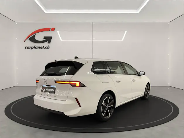 Opel Astra Sports Tourer 1.2 T 130 Edition
