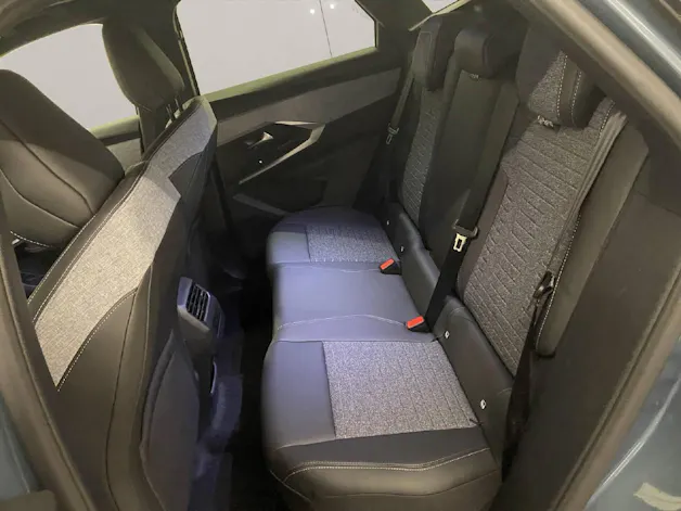 Peugeot 3008 1.2 Hybrid 136 Allure