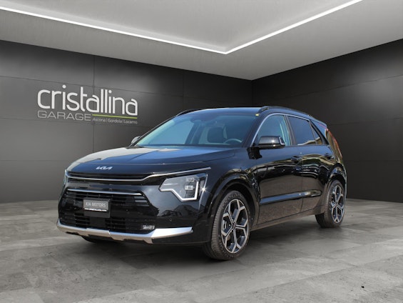 First vehicle image