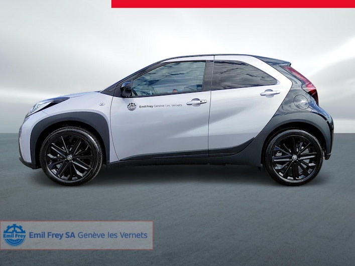 Vehicle image TOYOTA AYGO X