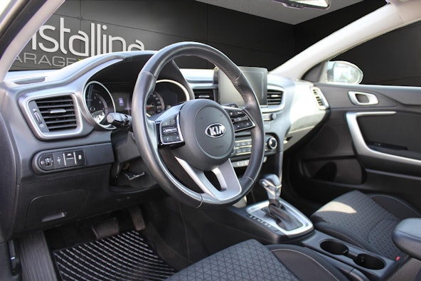 Vehicle image 7 Vehicle image 7