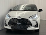 First vehicle image