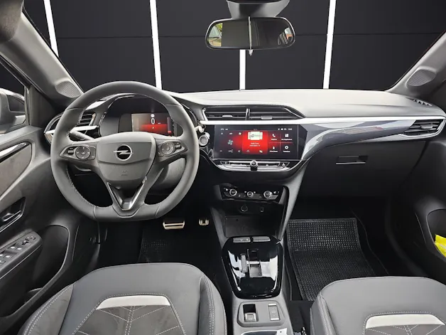 Opel Corsa-e 156 GS